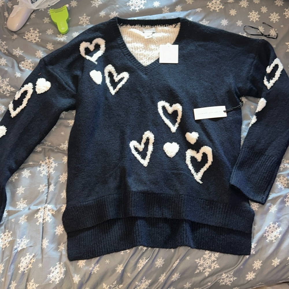 cupcakes & cashmere Navy and White Heart Sweater